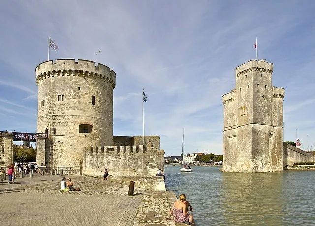 Les tours du Vieux-Port de La Rochelle